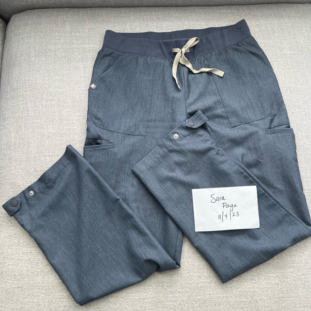 Figs pants